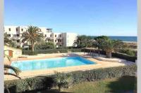 B&B Saint-Cyprien - Bord de plage avec grande piscine - Vue montagne - Bed and Breakfast Saint-Cyprien