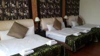 Deluxe Family Suite