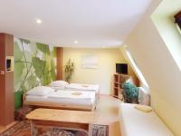 Quadruple Room with extra bed and Garden View