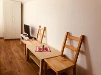 Dreibettzimmer mit Bad
