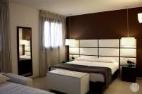 Doppelzimmer mit Hügelblick