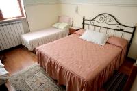 Chambre Triple avec Salle de Bains Privative