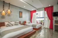 Deluxe Double or Twin Room with Balcony - Free Pickup at Bus Station