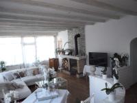 au café de la gare, SPA, Pêche en Saone Bourgogne Maison de charme spacieuse Dijon Dole Gray - B&B Pontailler-sur-Saône