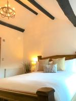 Zimmer mit Kingsize-Bett
