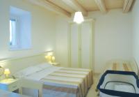 Camera Familiare con Bagno Privato