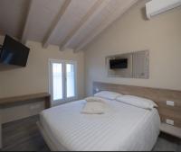 Chambre Lit King-Size avec Balcon