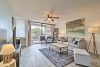 Kailua-Kona Condo with Lanai, Walk to Beach and Pier! - B&B