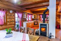 Chata Alexandra - Bed and Breakfast Bobrovník