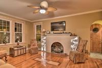 2 Mi to Oaklawn Casino Home with Peaceful Yard! - Chambres d’hôtes Hot Springs