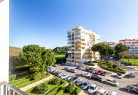 White Apartment - T2 near Beach - B&B