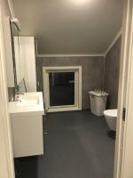 Kjelkebakken gård 2. - B&B Lyngseidet