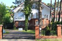 Dom Pod Sosnami - Chambres d’hôtes Mielno