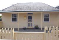 B&B Kyneton - Darcy's Cottage on Piper - Bed and Breakfast Kyneton
