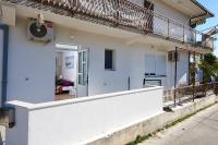 Studio apartment Bašćan - B&B