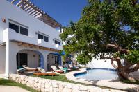 B&B Isla Mujeres - Casa Sienna Lia Spacious House - Bed and Breakfast Isla Mujeres