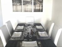 Beautiful 3 bedroom flat 8-9 persons - B&B