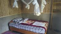 Kleine Tweepersoonskamer met 2 Aparte Bedden