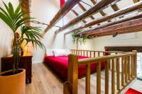Sunny n quiet Penthouse in the center.Ático centro - Bed and Breakfast Madrid
