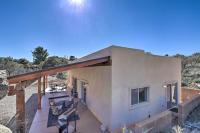 Desert Gem with Patio and Grill, Near Oracle St Park! - B&B
