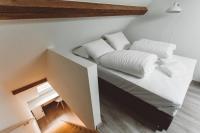 Studio - Split-Level