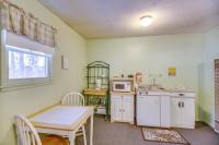 Studio Cabin with King bed
