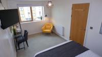 Telford Townhouse with Parking - B&B