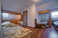 Habitación Compartida Mixta de 8 camas