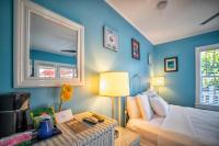 Deluxe Queen Room with Terrace