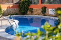 GR 2 X Private Villas Private Pools - Up to 20 Guests - Chambres d’hôtes Albufeira