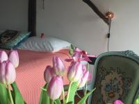 Tweepersoonskamer met een Eigen Externe Badkamer