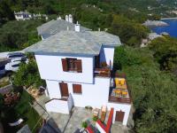 Maistros Studios - Bed and Breakfast
