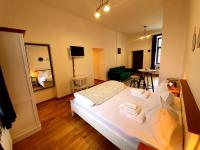 Deluxe Studio met Kingsize Bed