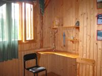 Dreibettzimmer mit Gemeinschaftsbad