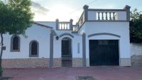 Las Rosas - bulnes 121 - B&B