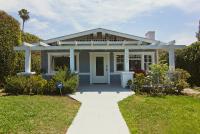 Hollywood's Garden Paradise at World Artists Living - B&B