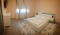 Milan house - Bed and Breakfast Arad