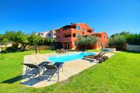 Apartment Villa Mare1 with pool, sea view and hydromassage - B&B