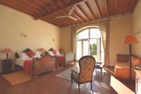 One-Bedroom Suite - Disability Access