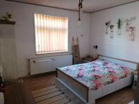 Apartmán Trstinka - Bed and Breakfast Trstené