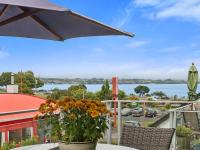 B&B Taupo - Relax on Roberts - Taupo Holiday Home - Bed and Breakfast Taupo