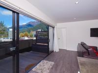 Central Spa Escape - Queenstown Apartment F2