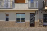AT076 Planta baja en 1ra línea del paseo marítimo - B&B Torredembarra