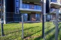HolidayPlus Multiple Apartments, By Cohost - B&B