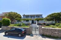 Apartmani Badurina - Maslina - Chambres d’hôtes Lun