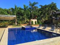 Studio-Type Villa for 8pax + Pool(Exclusive) + Netflix + Wifi - B&B