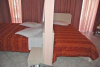 Studio (3 Adults)