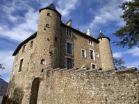 B&B Saint-Martin-d'Uriage - Appartement château Uriage-Chamrousse - Bed and Breakfast Saint-Martin-d'Uriage