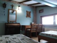 Standard Double Room with Shared Bathroom