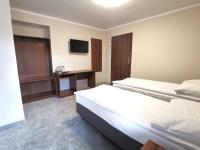 Chambre Double ou Lits Jumeaux avec Salle de Bains Privative